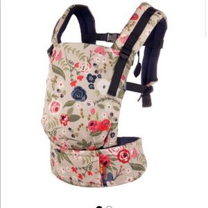 Tula free to grow carrier in Rosy posy. Retired discontinued pattern